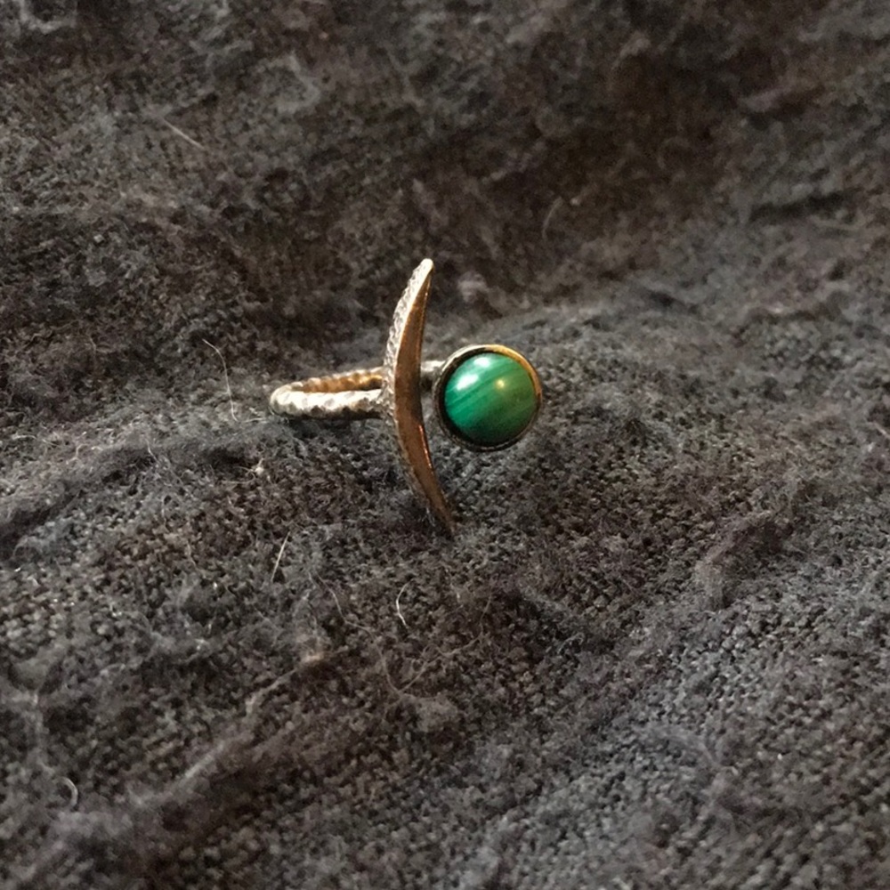 Crescent sliver with malachite ring